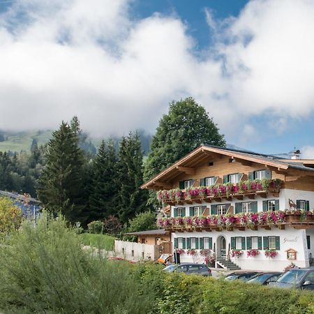 Gourmet-Hotel Gruenwald Leogang Esterno foto